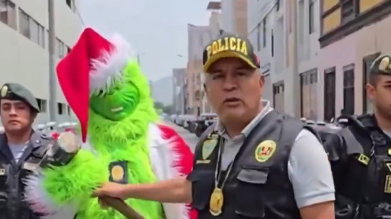 Watch: Grinch Makes Huge Drug Bust And Arrests Drug-Trafficking Gang