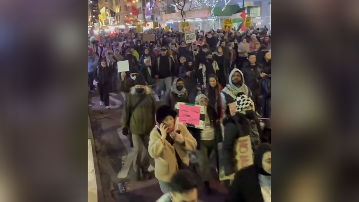 Leftists hold "Globalize the Intifada" rally hours after two terror attacks in America