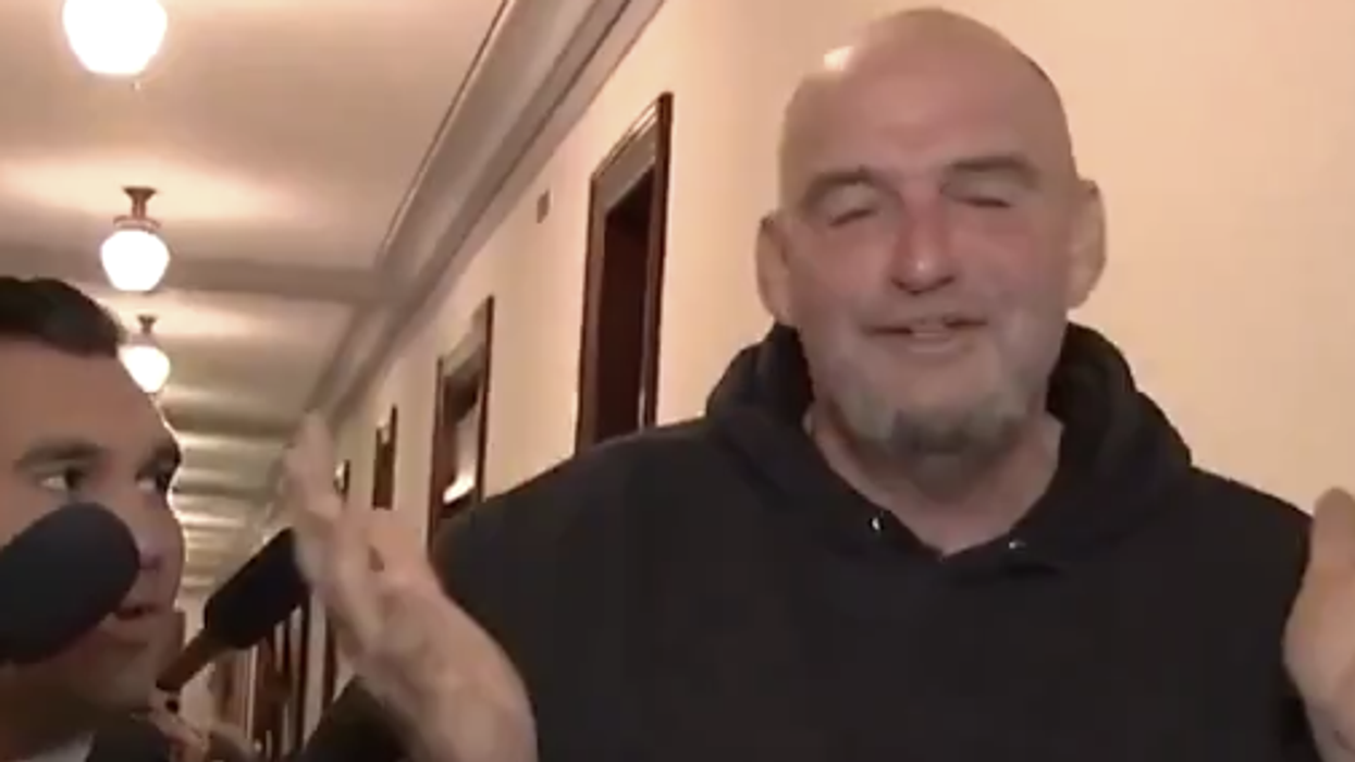 Watch: Reporter asks John Fetterman a dumb question about his meeting with Donald Trump, gets hilarious response instead