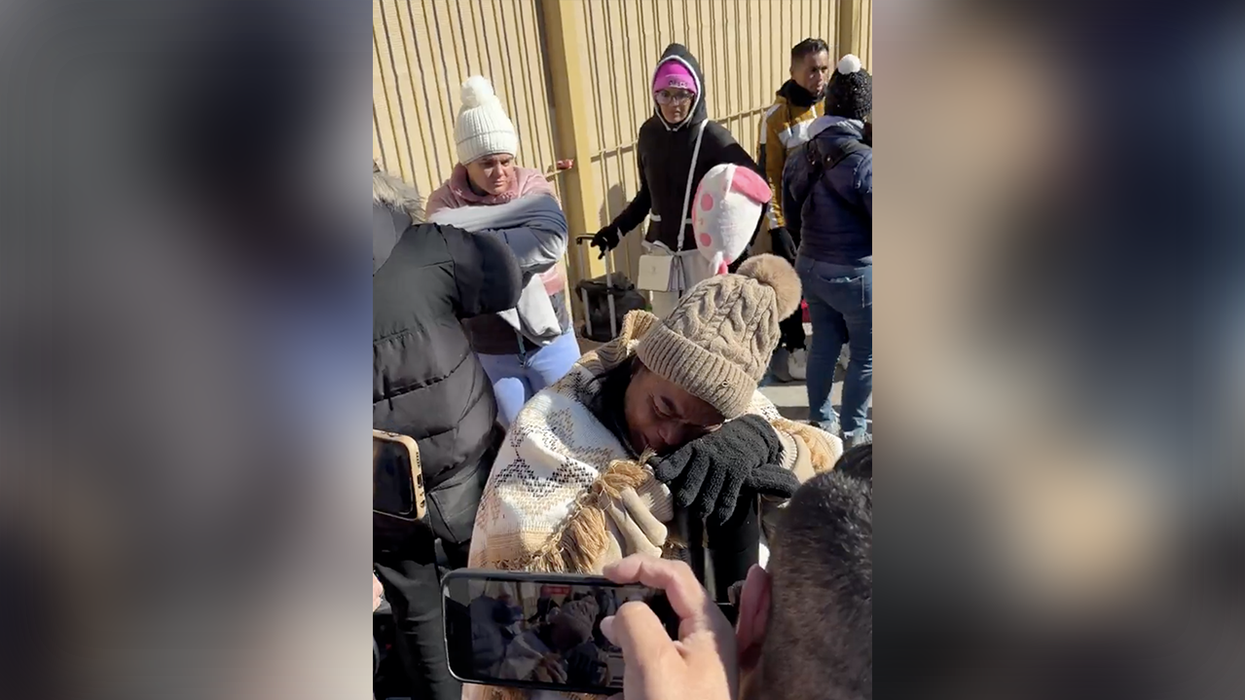 Watch: Illegals get emotional when they discover Trump turned off their smartphone app