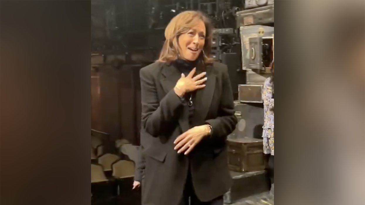 Kamala Harris refuses to go away, tosses the word salad for Broadway actors about nature and vacuums