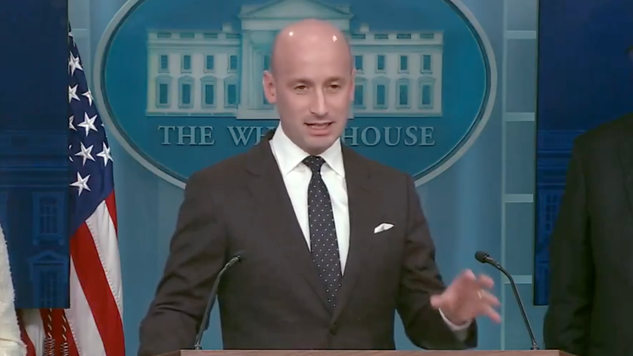 Trump advisor gives amazing (and long overdue) civics lesson to the Fake News on Trump, Elon, and how America works