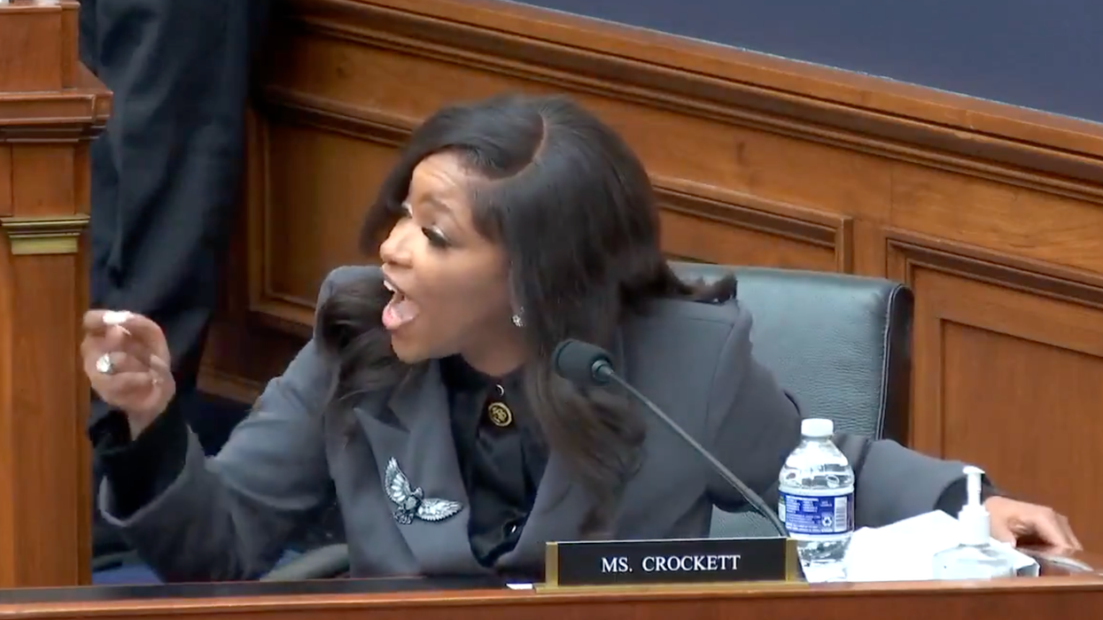 Jasmine Crockett: By brokering peace between Russia and Ukraine, Donald Trump is totally gonna start World War 3 or something