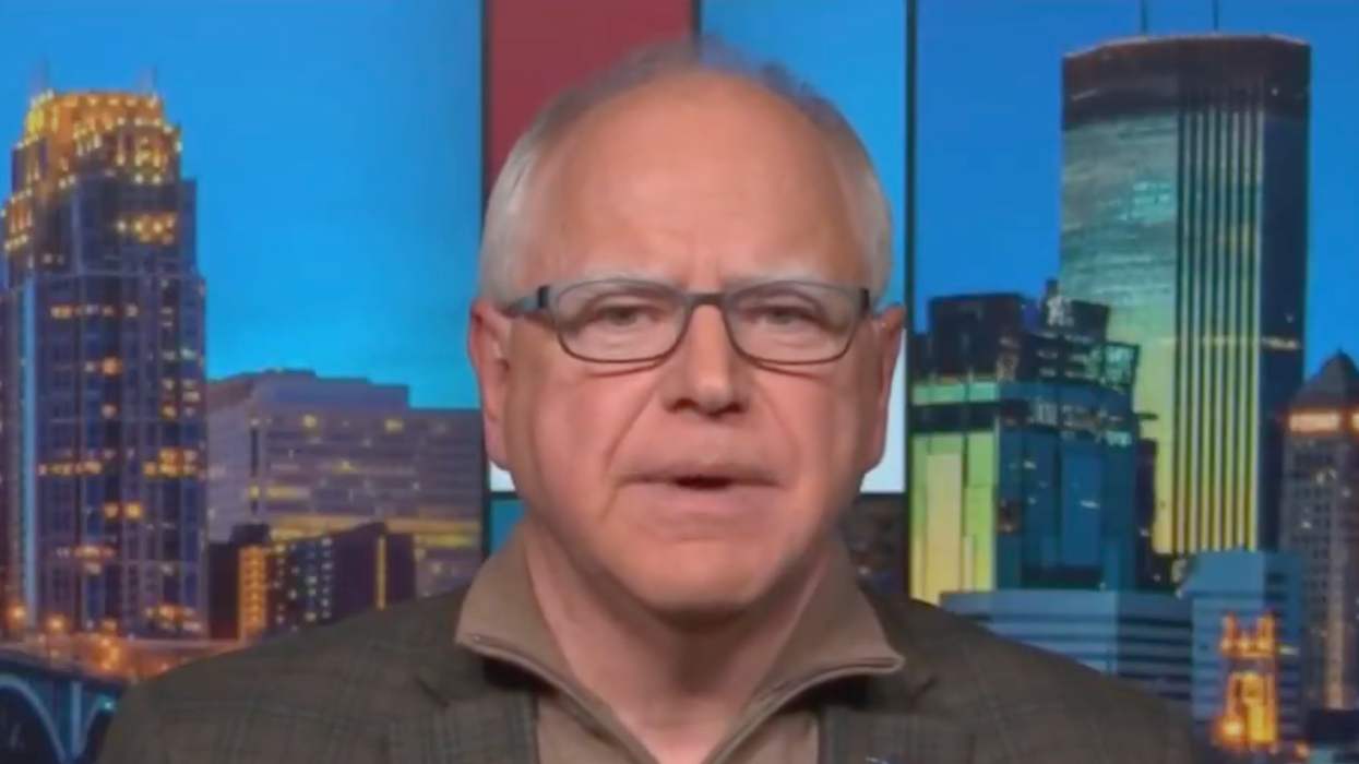 Tampon Tim Walz: Trump shutting down the Department of Education is totally the same as segregating schools