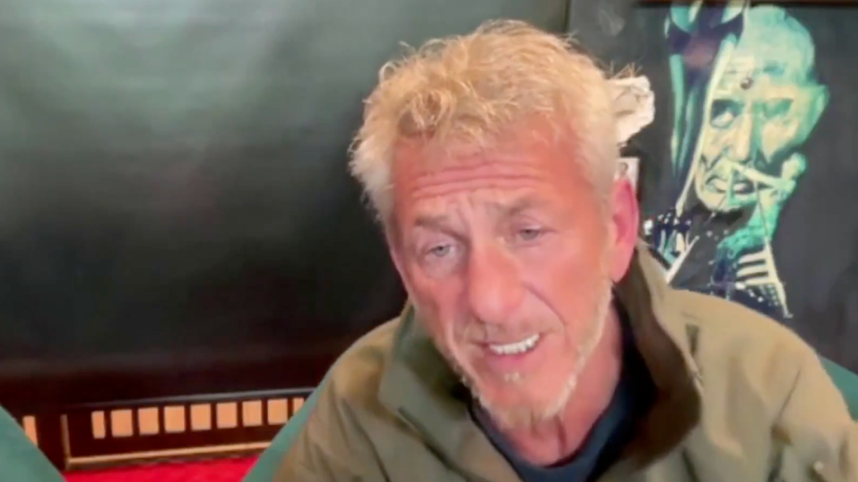 Commie actor Sean Penn calls Trump a "spouse murderer," and then he gets ridiculous