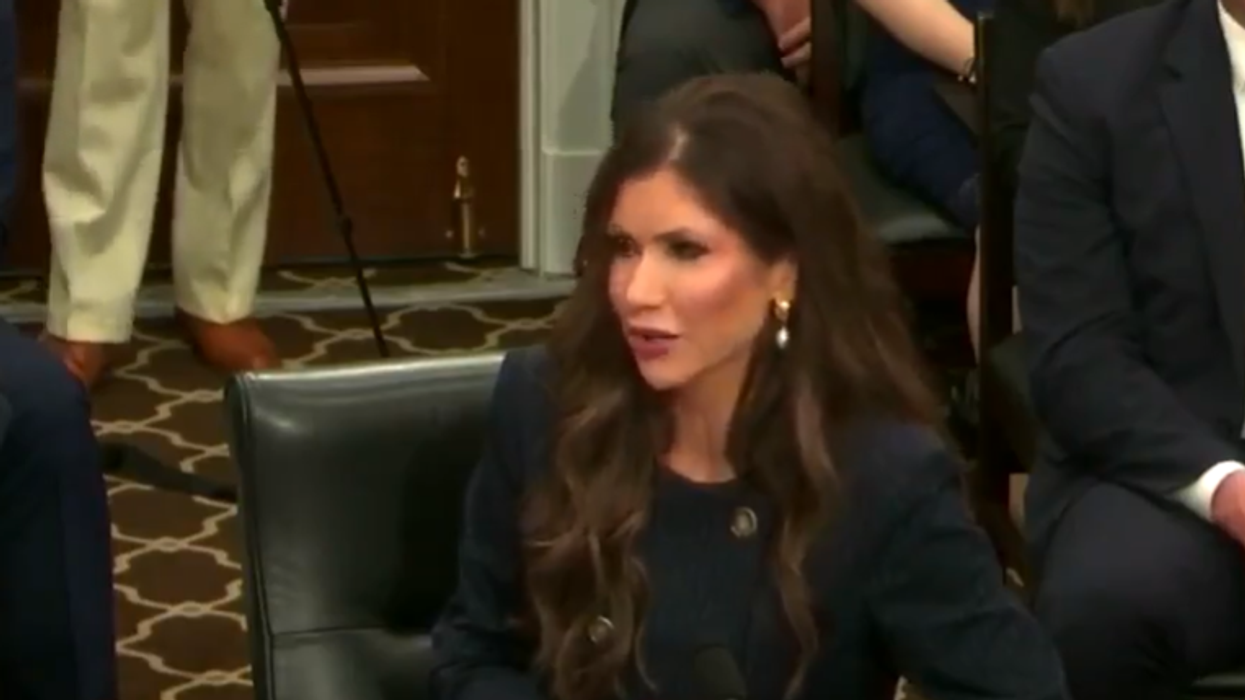 Woke Democrat tries to bait Kristi Noem with fake news about "deported children," it winds up being a YUGE mistake