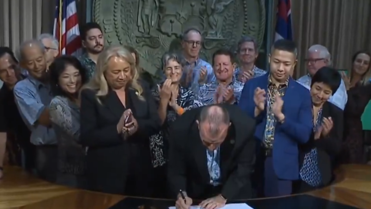 Hawaii signs new bill that will charge tourists for Climate Change. Yes, tourists. To Hawaii.
