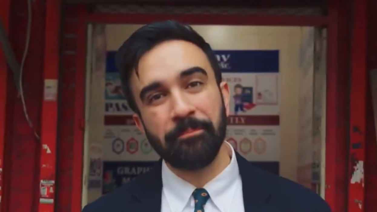 Woke socialist mayoral candidate promises taxpayer-funded "free" stuff... while speaking in Hindi