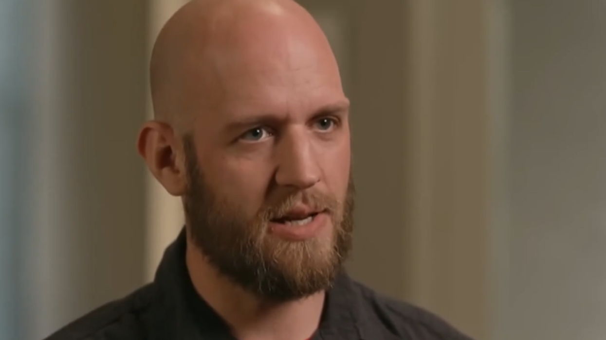 Man bawls like a baby when he asks his AI girlfriend to marry him... and "she" says yes