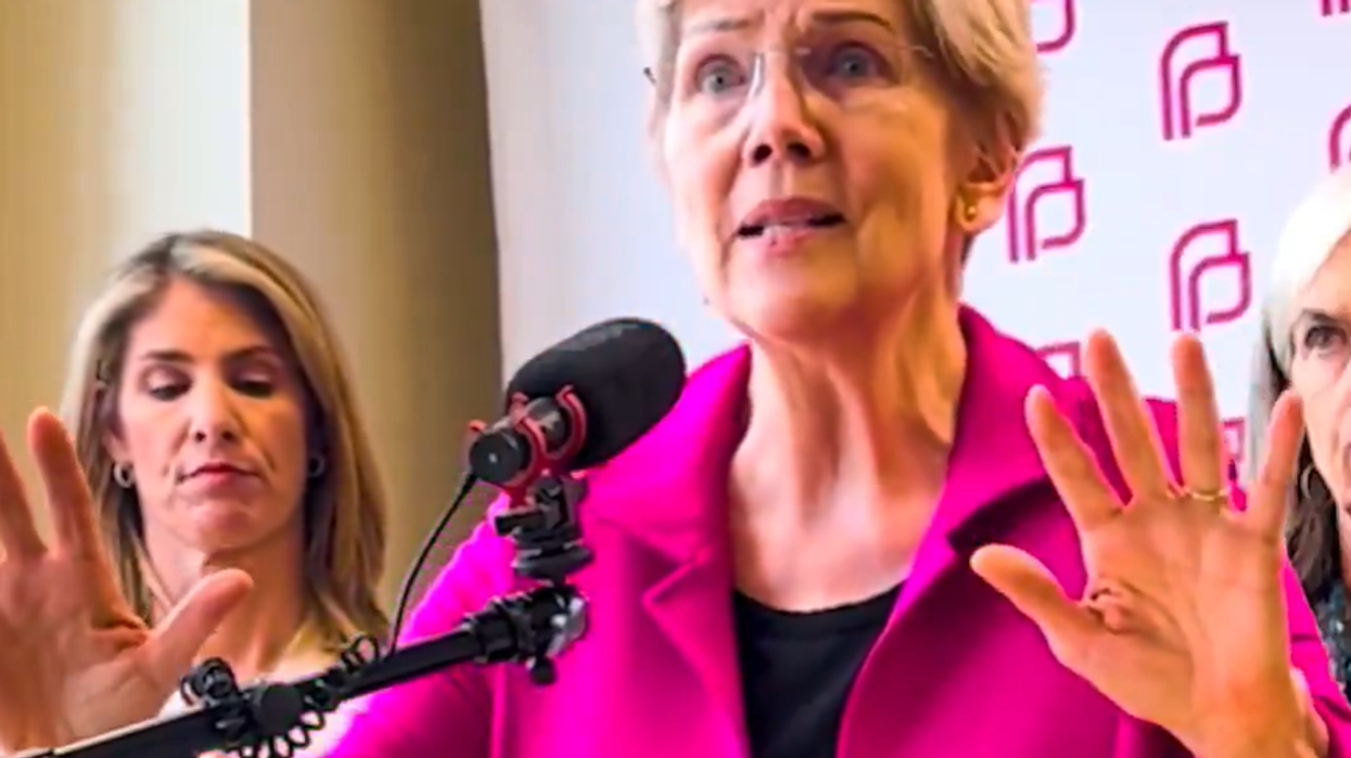 Elizabeth Warren goes on warpath about Donald Trump putting "lives at risk..." while she is speaking at Planned Parenthood