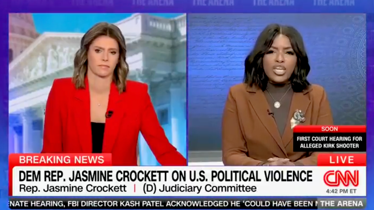 Jasmine Crockett doubles down on calling conservatives "fascist" for two-minutes while CNN does nothing