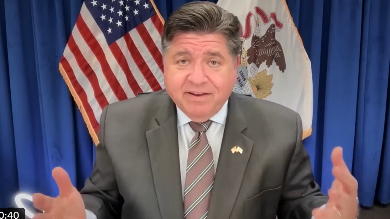 JB Pritzker celebrates what a great summer Chicago had (despite, you know, all those bloody murders)