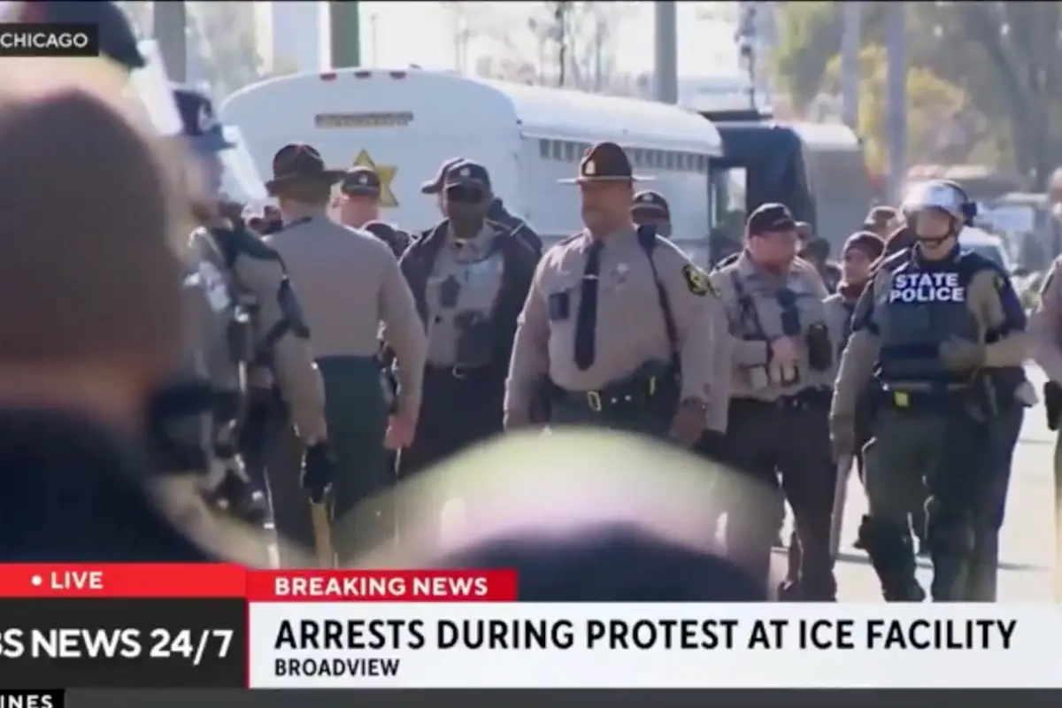 CBS cuts segment short after anti-ICE leftist confronts reporter, accuses her of being Fox News