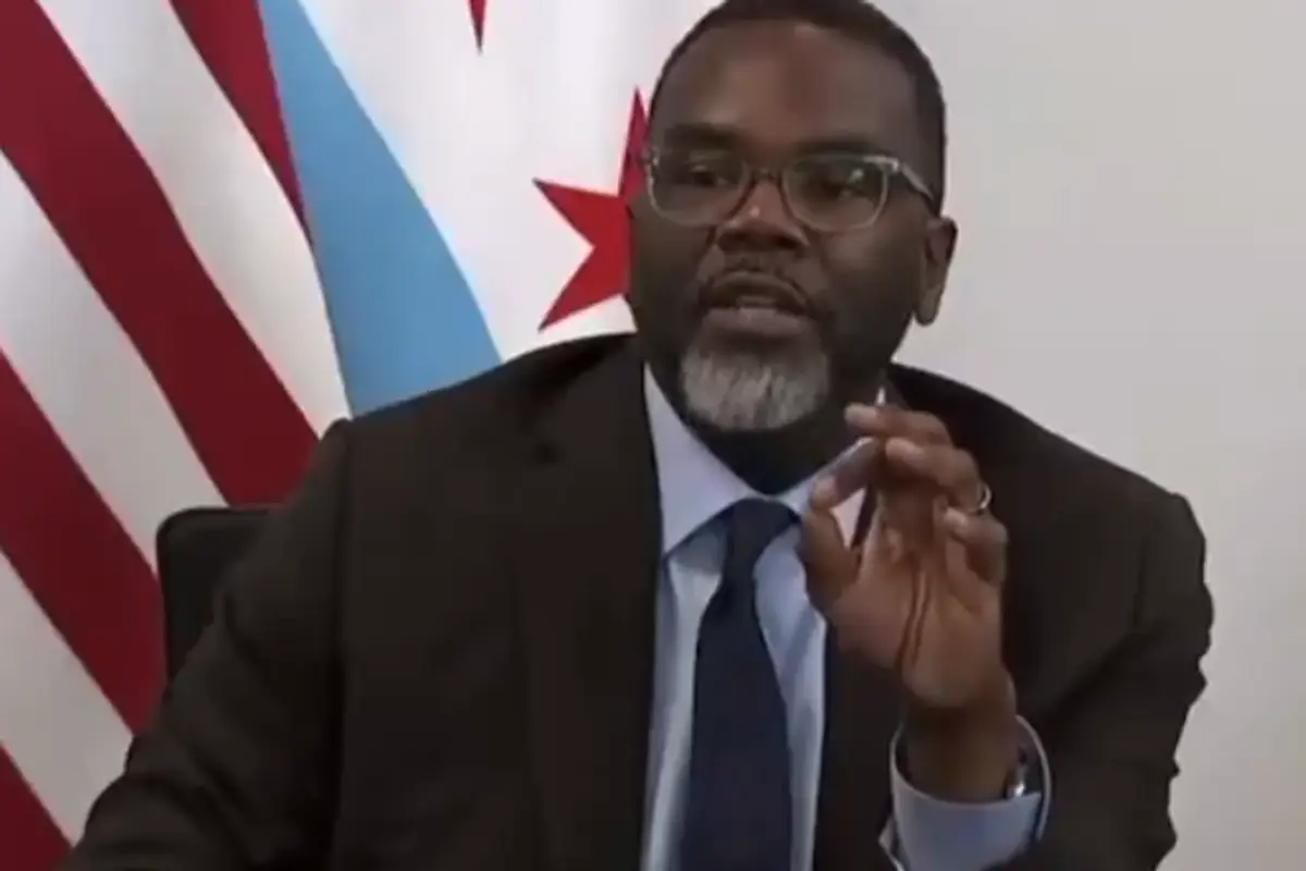 Chicago Mayor throws down the race card when reporter asks simple question about teen violence under his watch