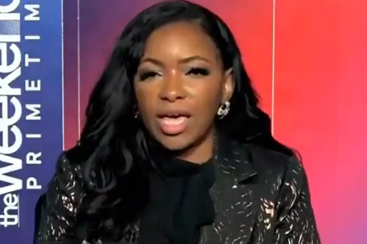 Jasmine Crockett throws a fit after JD Vance mocked her fake street girl persona, claims without evidence, "I'm educated"