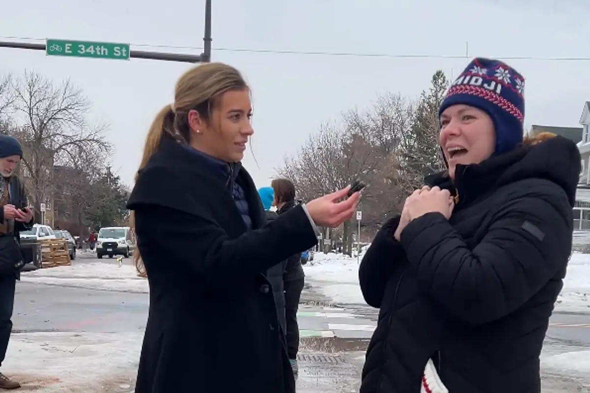 Woke white woman is uncomfortable protesting on behalf of Renee Good because of her white, quote, "privilege"