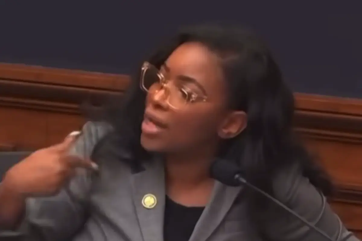 Jasmine Crockett tries to compare Renee Good to Charlie Kirk being assassinated, and of course fails miserably
