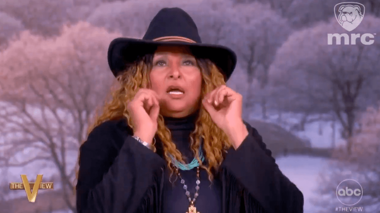 Actress claims she saw lynchings growing up in Ohio, though the math doesn't add up at all