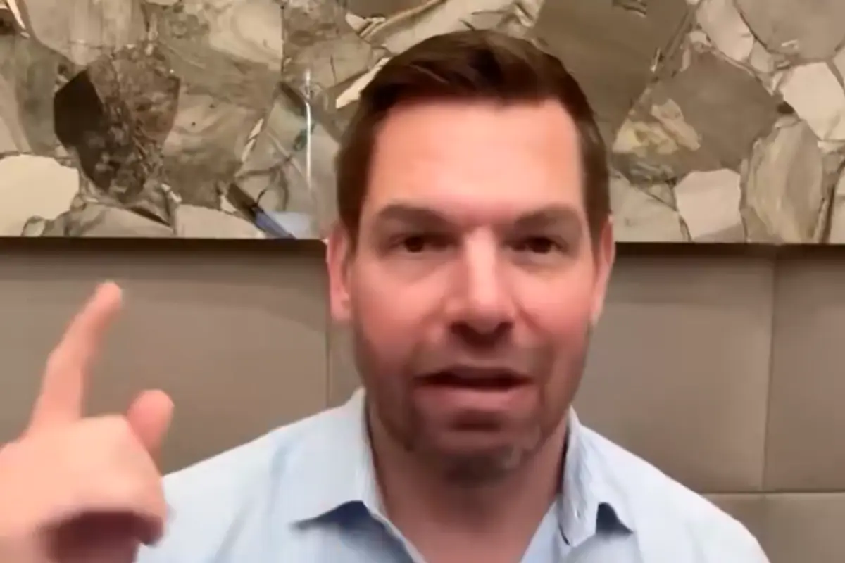 Eric Swalwell lashes out at ICE agents, pledging to prevent them from ANY employment in California