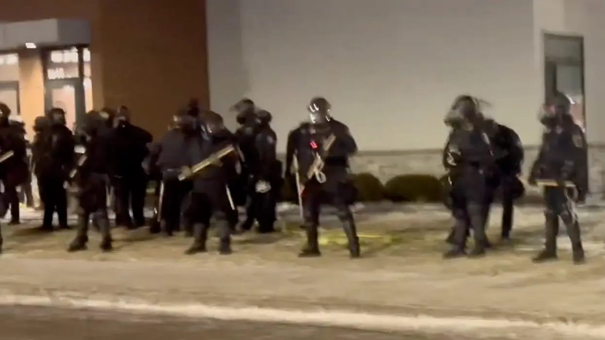 What are the odds? Trump sends Tom Homan to Minneapolis, and police automatically start arresting rioters