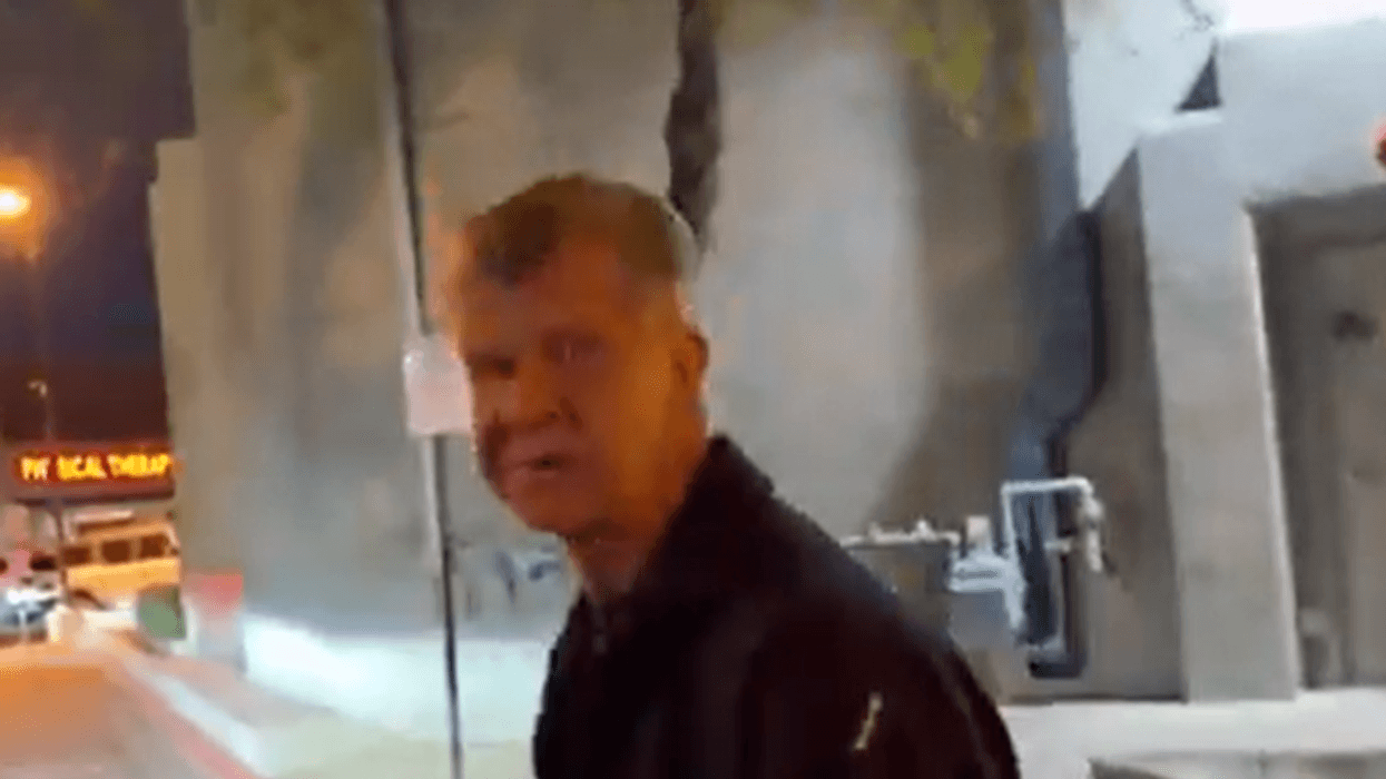 Man screams slurs at young girls for taking photos with ICE officers and, surprise surprise, he's a Democrat official