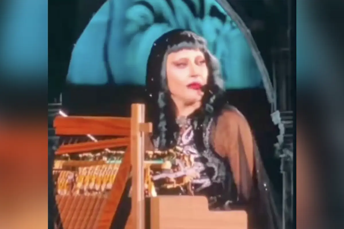 Lady Gaga cries to a foreign audience about how mean it is for Trump, ICE to enforce immigration laws