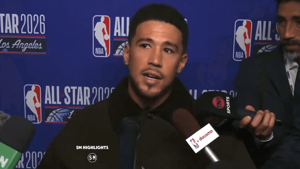 Reporter expects Mexican NBA star to praise Bad Bunny's Super Bowl show, gets shocked by his blunt response