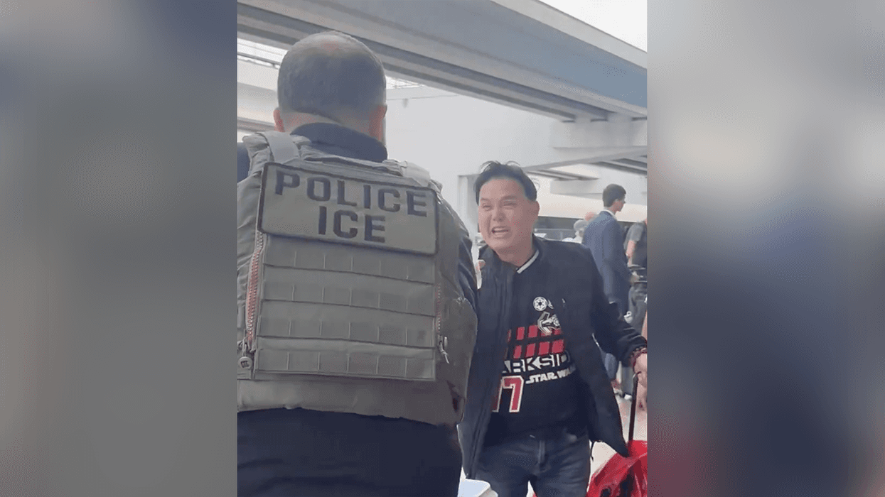 Democrats played themselves now that airport travelers are seeing what awesome people ICE agents are