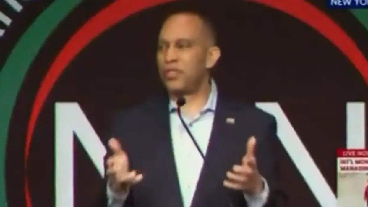 Hakeem Jeffries claims our pledge of allegiance stands for "diversity, equity, and inclusion”