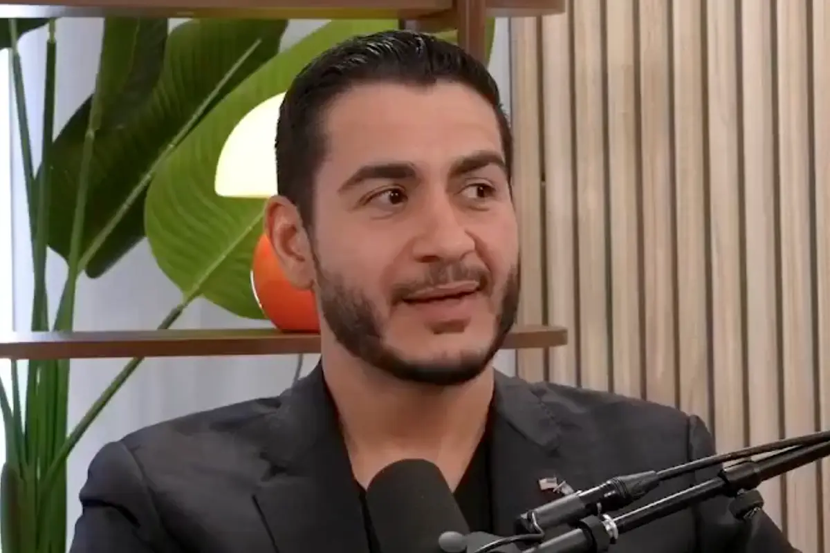 Muslim US Senate candidate cracks sex joke about Usha Vance while bringing up her "brown" children