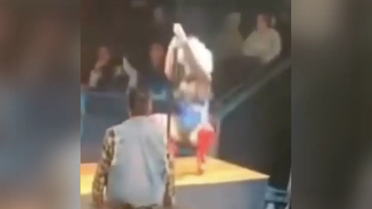 Canadian students walk out of a field trip, as it turns out, a drag queen show is inappropriate for children