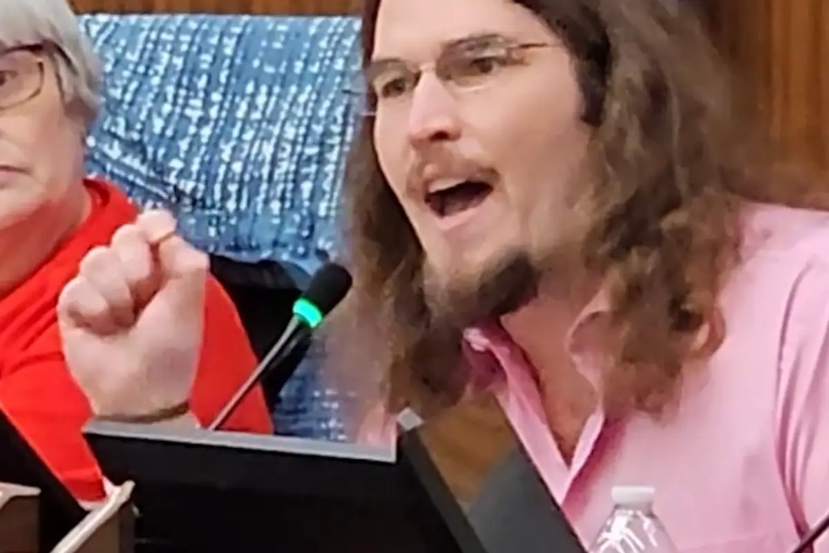 Democrat official lashes out at meeting, claims ICE is running concentration camps and says worse about Trump