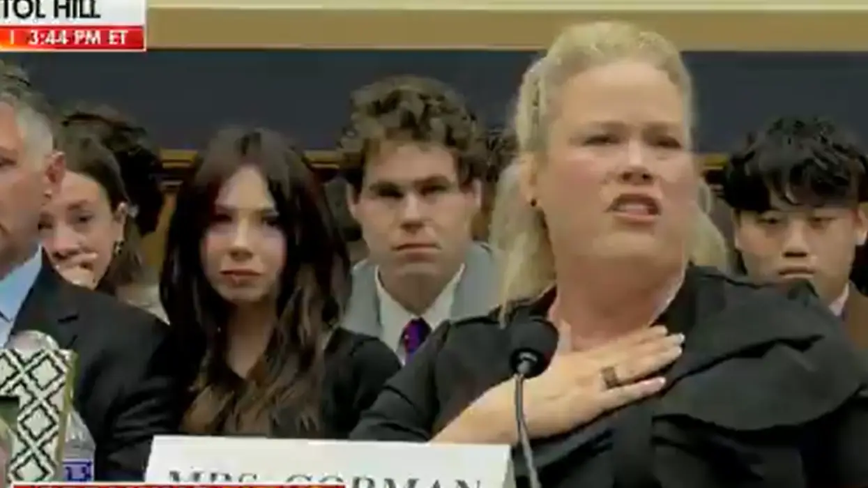 Angel mom ANNIHILATES Democrats: “Look me in the eye and explain why illegal immigrants are more important than my daughter.”