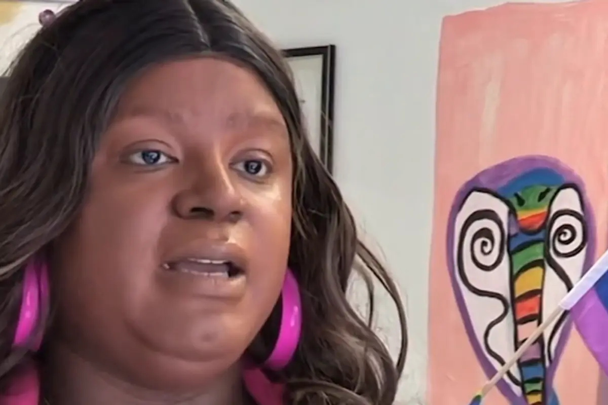 Toronto Police Post Clip Of Them Transporting an Overweight Trans Man Who Felt "Unsafe"