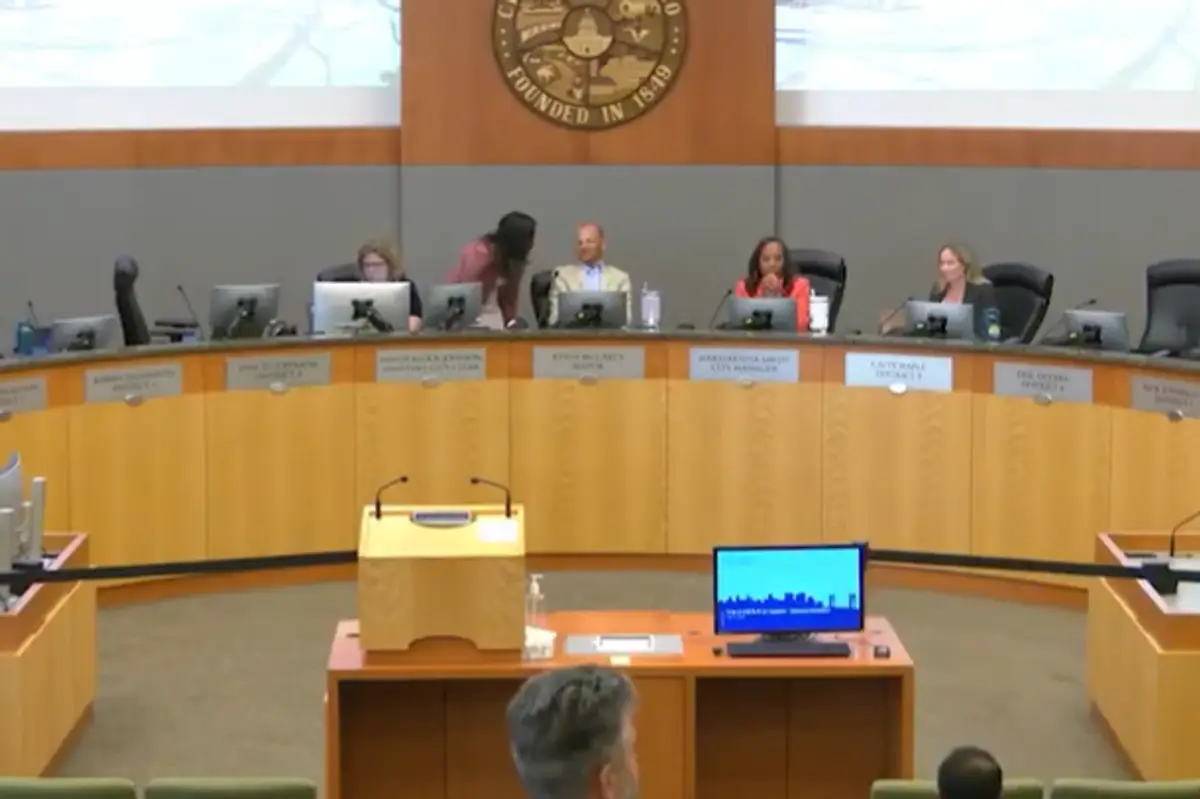 Democrat Mayor Caught Discussing How To Ban People for Speech They Don't Like