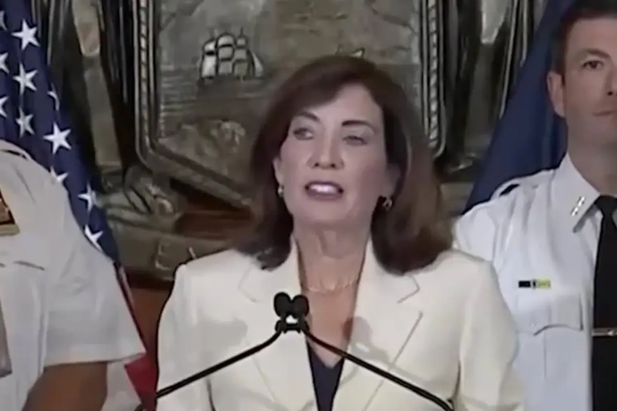 Kathy Hochul claims Trump is lying that she released 7000 criminals, but she's the one getting fact-checked