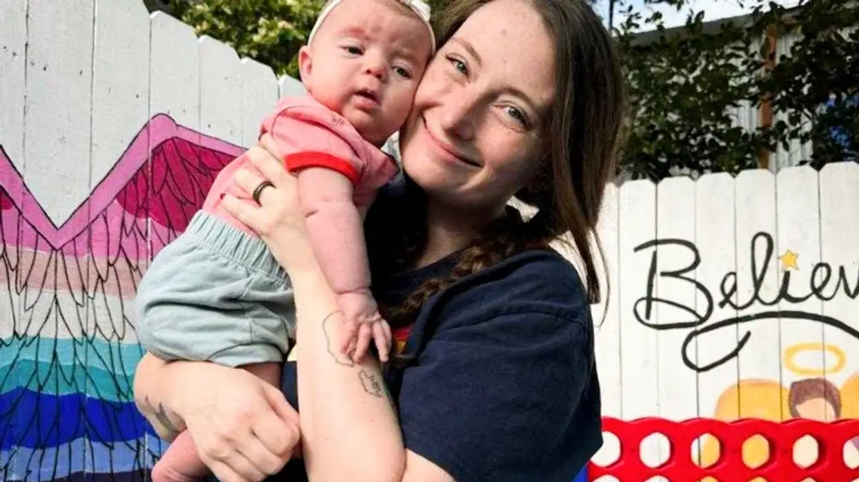 Texas Mom discovers there is a warrant out for her arrest... over an overdue library book