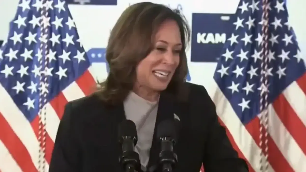 BuzzFeed attempts to find 11 Kamala Harris accomplishments and OMG LOL do they fail miserably
