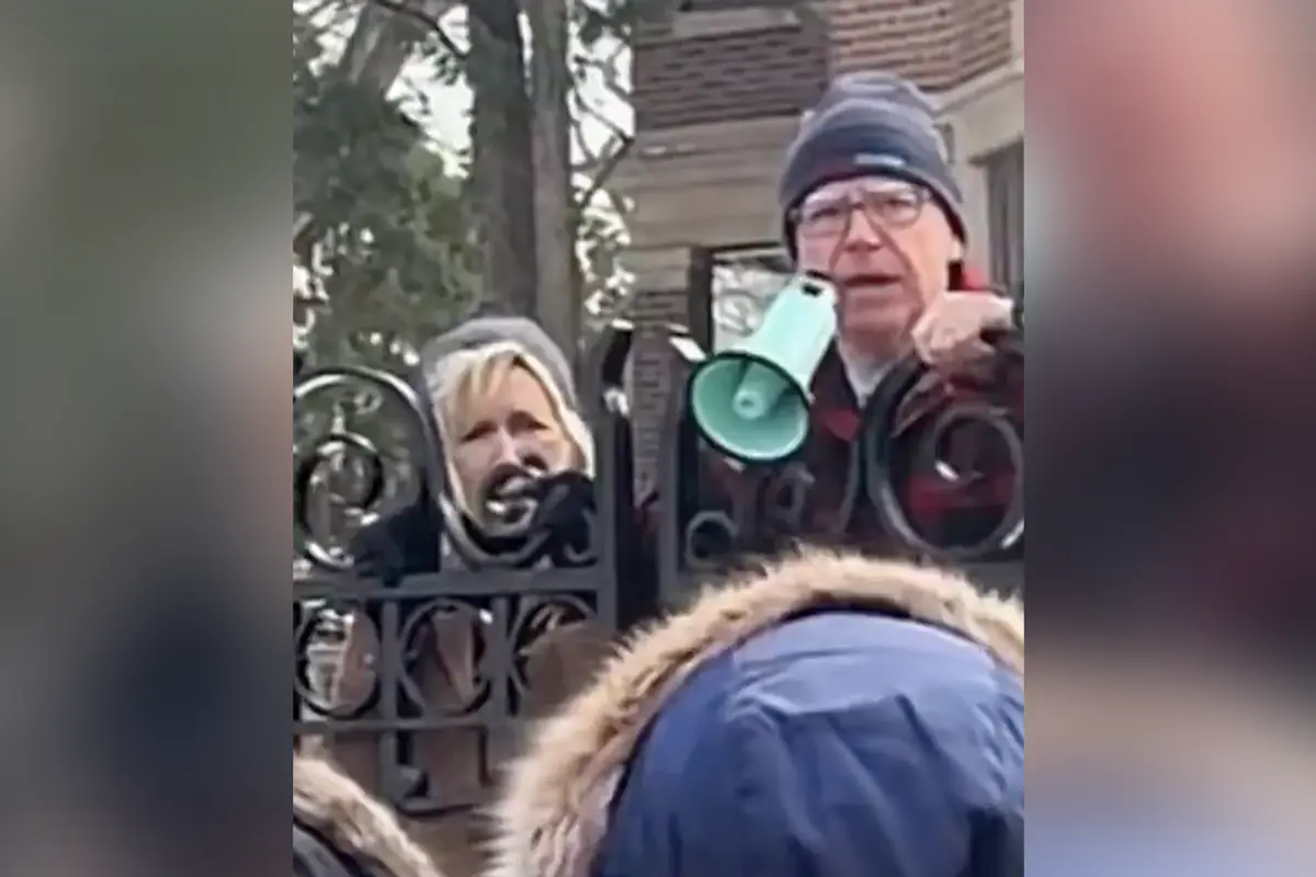 Watch: Tampon Tim is lying to you about ICE agents being "untrained"